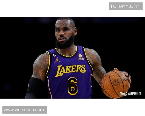 詹姆斯的传奇之路：从高中篮球天才到NBA历史巨星的成长历程