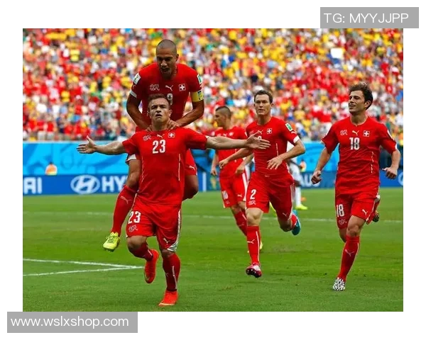 世预赛拉脱维亚对决希腊球队争夺出线资格的激烈战斗 世预赛拉脱维亚对决希腊球队争夺出线资格的激烈战斗