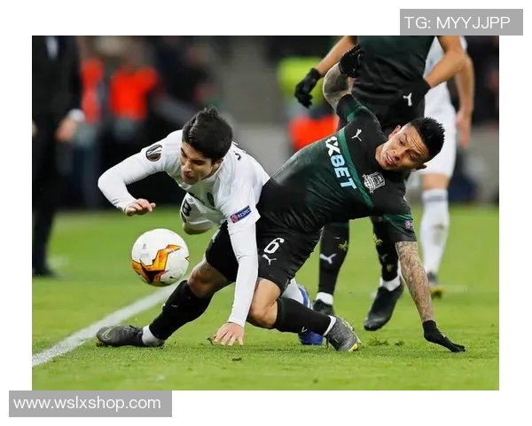 塞维利亚火力全开，横扫巴伦西亚登顶西甲积分榜