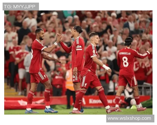 利物浦与贝红星激战正酣比分悬念引人关注 利物浦与贝红星激战正酣比分悬念引人关注